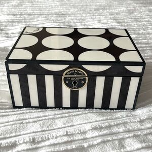 Henri Bendel Jewelry Box